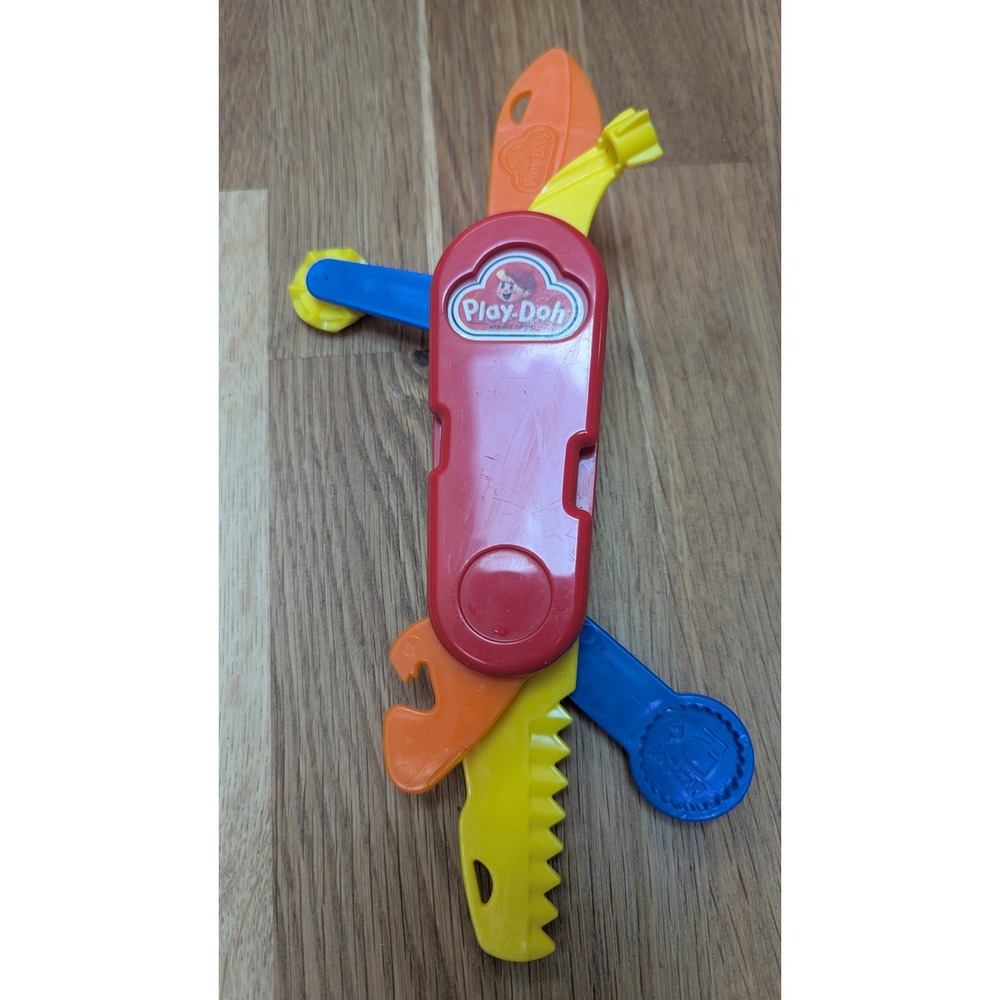 Play-Doh Dough Multi-Tool Fun cutter Swiss Army knife Toy Red Folding vintage